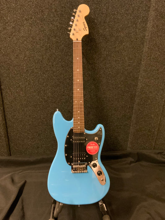 Squier Sonic Mustang HH - California Blue (used-near mint factory 2nd)