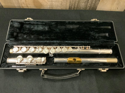 Gemeinhardt 52SP Flute with Gold Lip Plate (used)