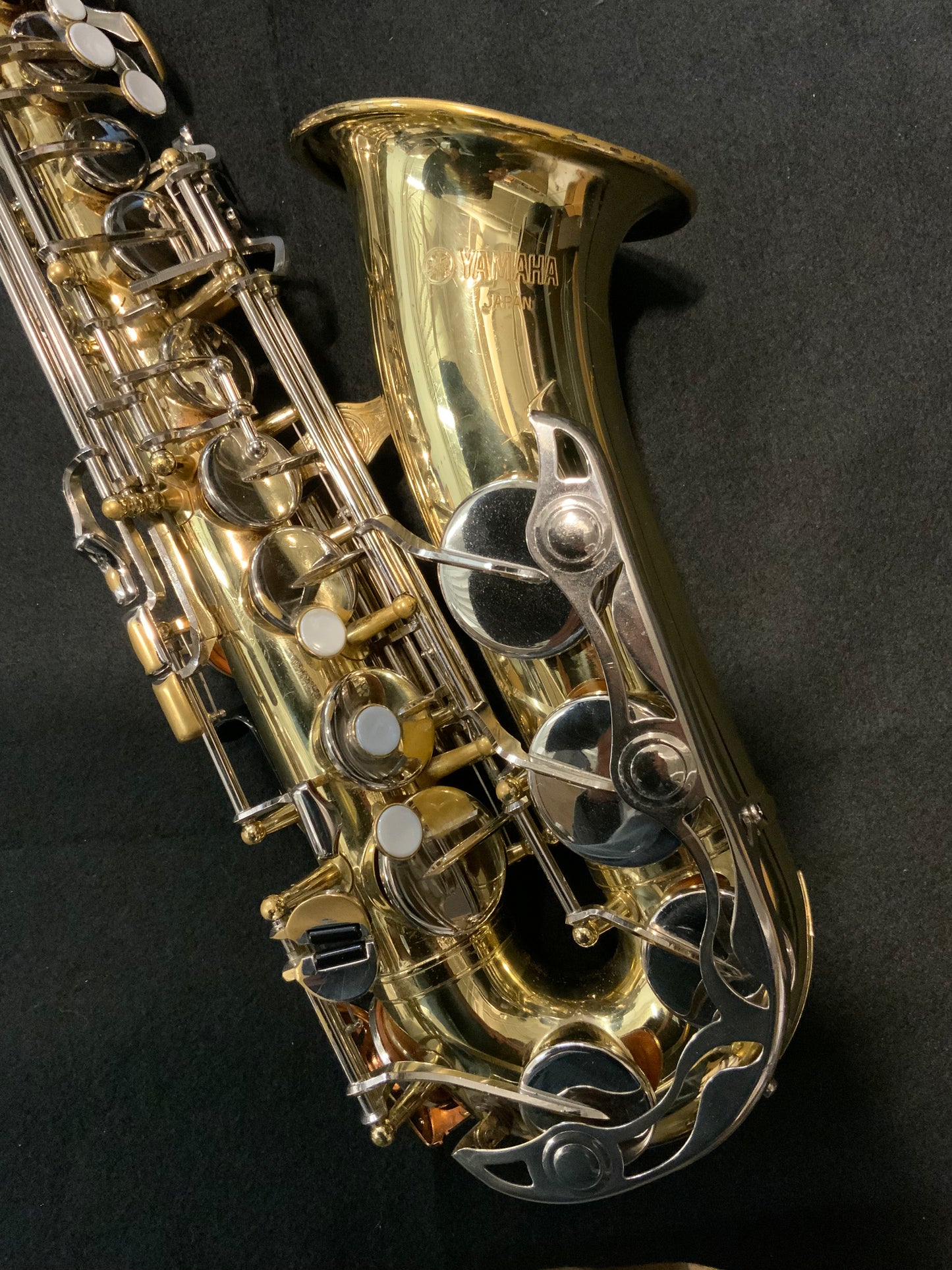 Yamaha YAS-23 Alto Saxophone (used, good condition)
