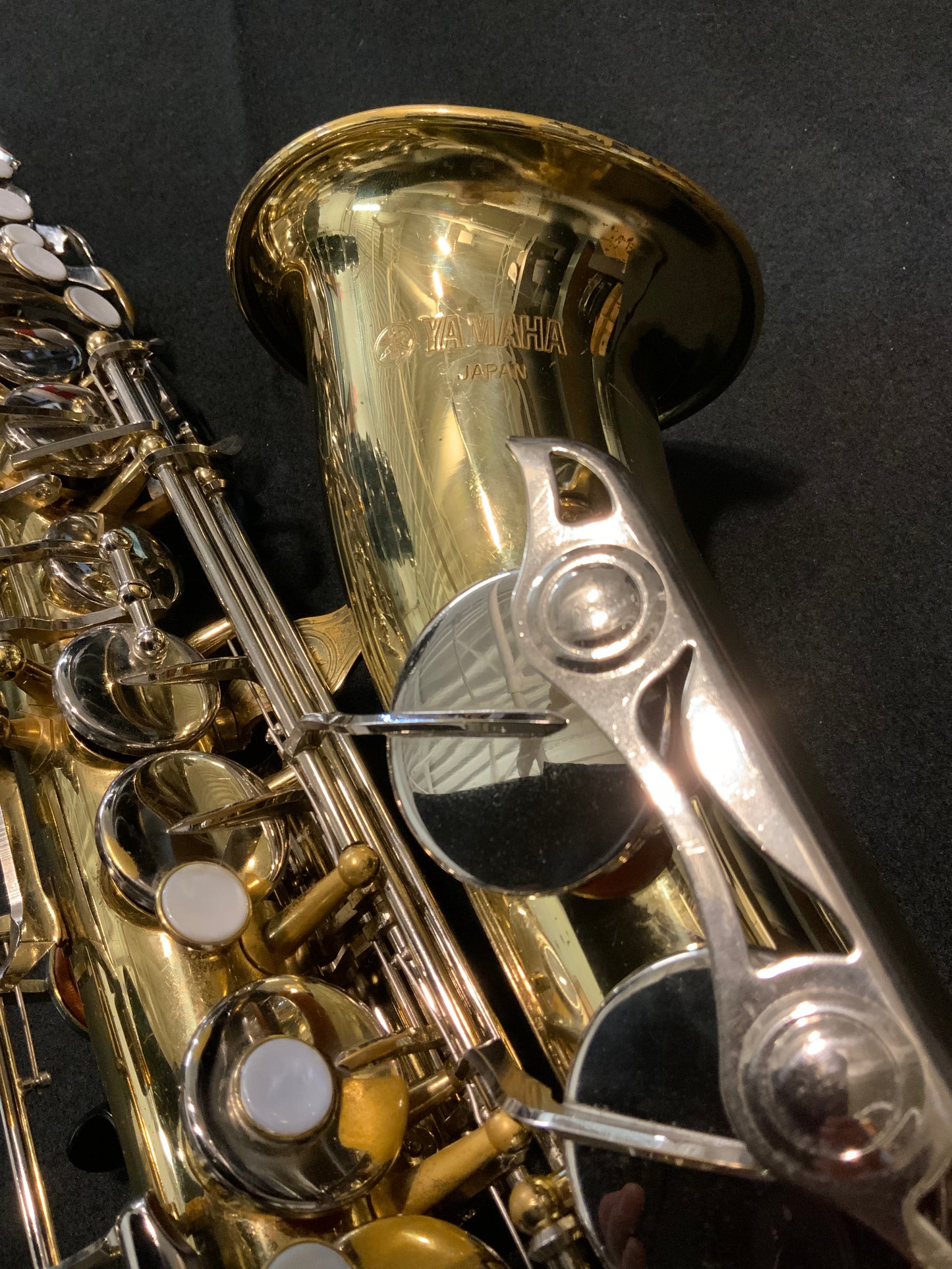 Yamaha YAS-23 Alto Saxophone (used, good condition)