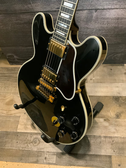 Gibson B.B. King Signature Lucille Electric Guitar (used, very good condition)