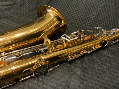 Vito Student Model Alto Saxophone Made in Japan (used, very good condition)