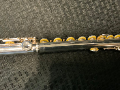 Selmer Student Model Flute (used, very good condition)