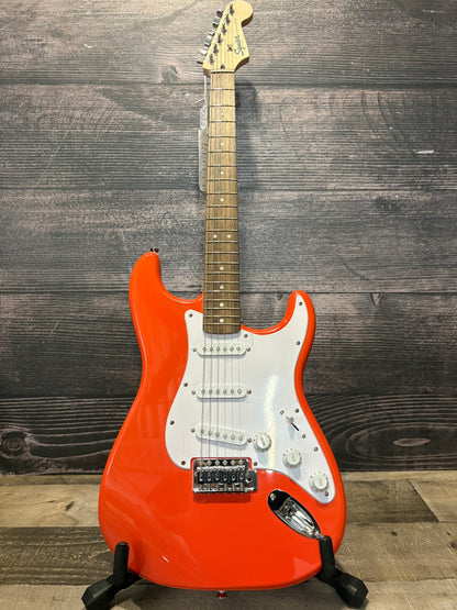 Squier Sonic Stratocaster - Fiesta Red (near mint factory 2nd)