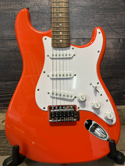 Squier Sonic Stratocaster - Fiesta Red (near mint factory 2nd)