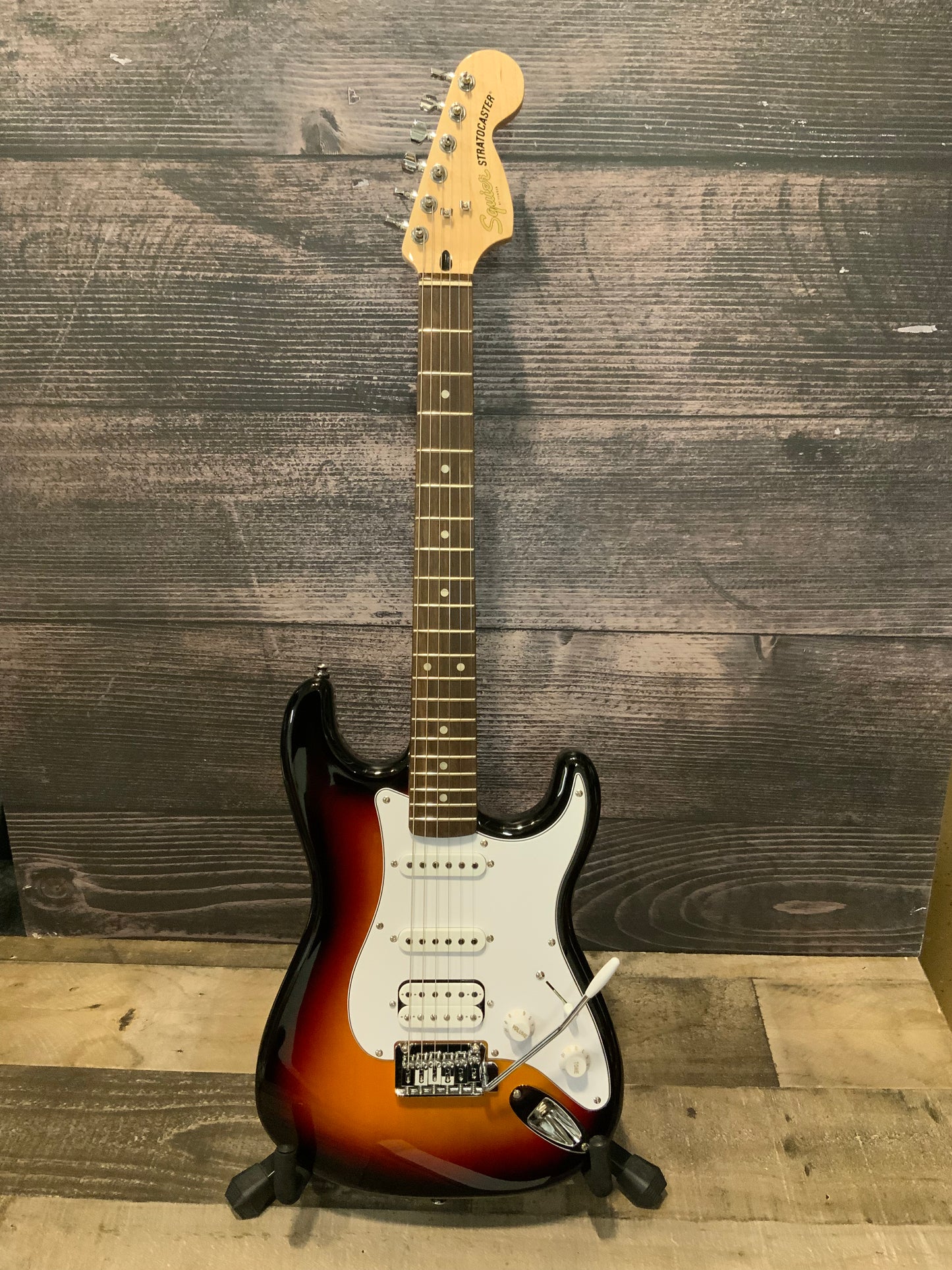 Squier Affinity Series Stratocaster Junior HSS - Sunburst (used, near mint factory 2nd)