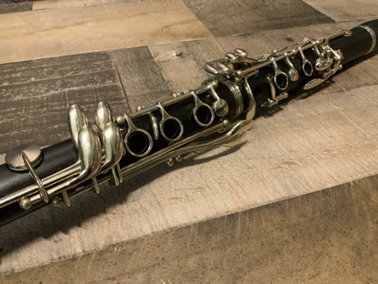 Vintage Selmer Bb Wood Clarinet (used, very good condition)