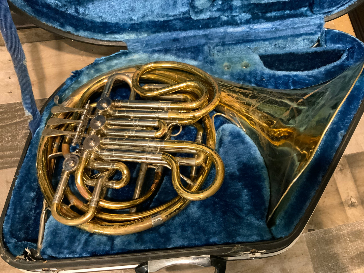 Holton H181 Farkas Double French Horn (used, fair condition)