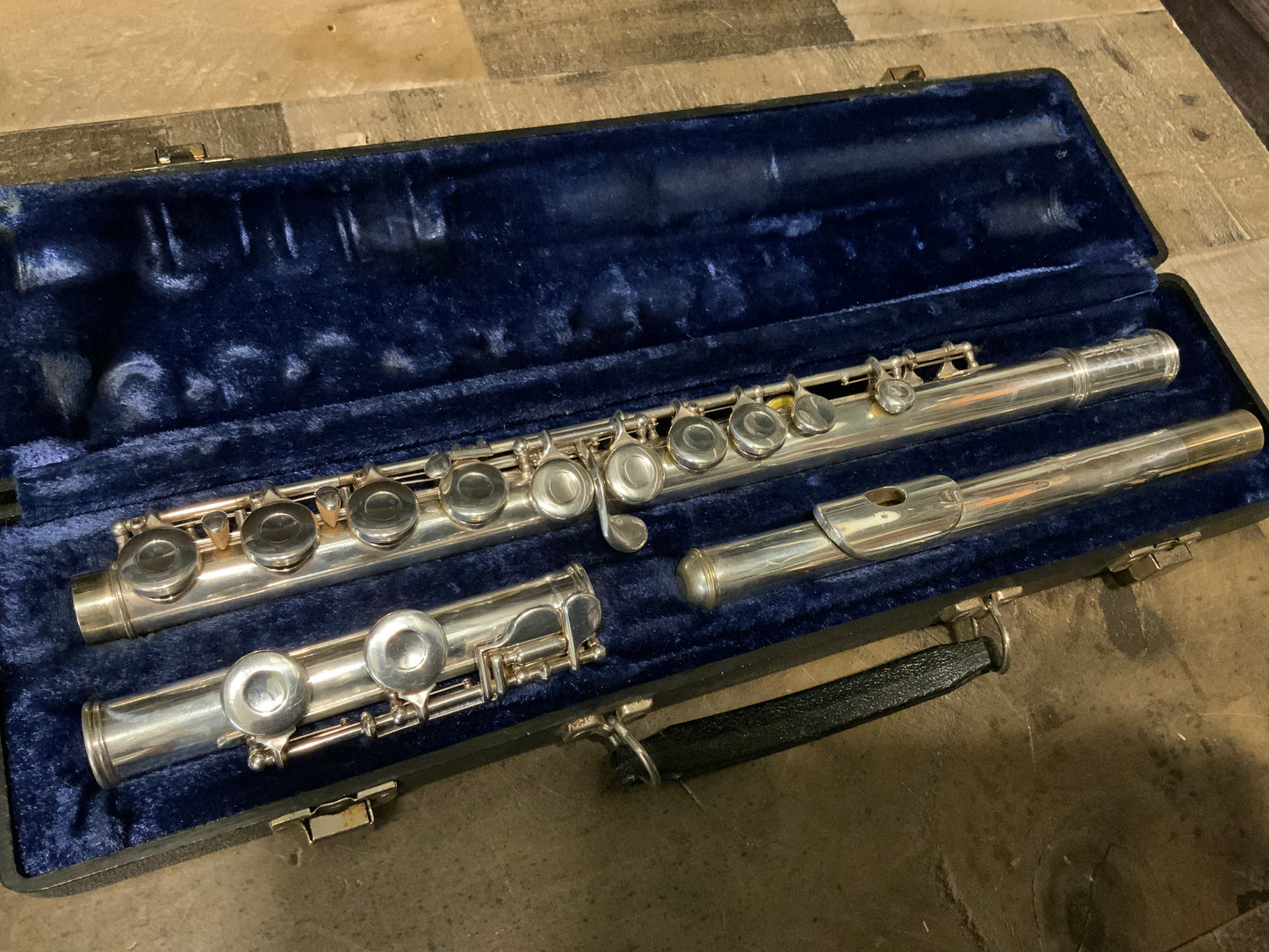 Gemeinhardt 22 SP Flute (Used, good condition)