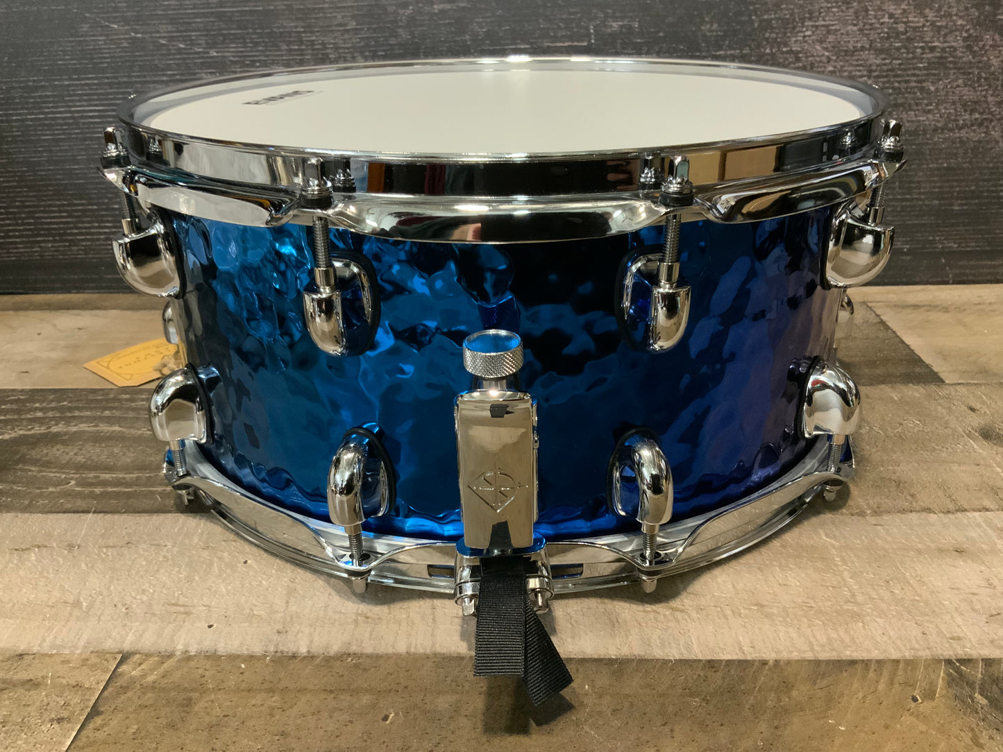 Dixon Cornerstone SCST654BTS 6.5” x 14” Hammered Steel Snare Drum - Blue Titanium