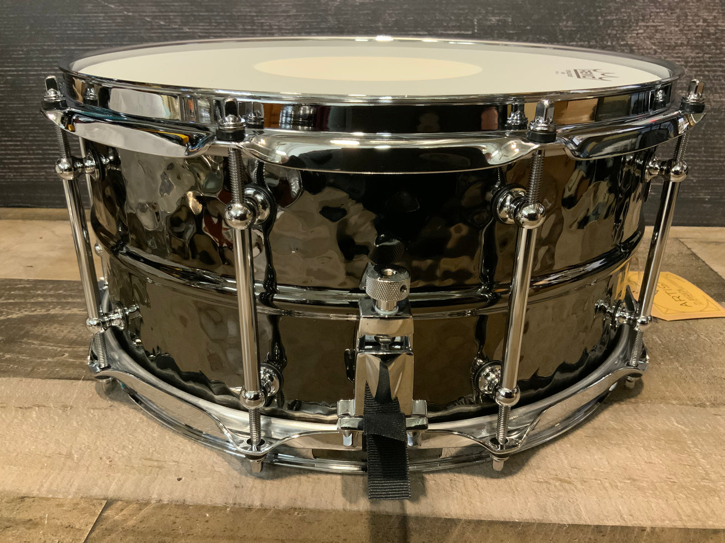 Dixon Gregg Bissonette Signature 6.5” x 14” Hammered Brass Snare Drum