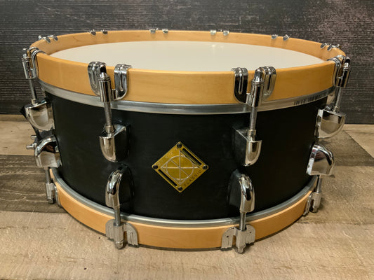 Dixon PDSCL554SBM Classic Satin Black Maple 5.5” x 14” Snare Drum