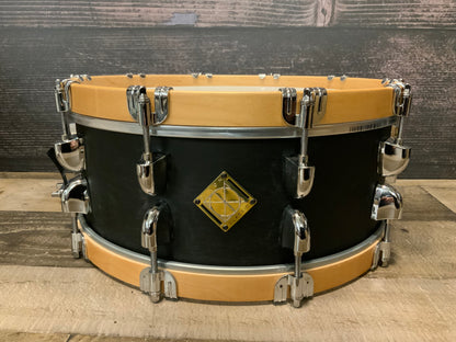 Dixon PDSCL554SBM Classic Satin Black Maple 5.5” x 14” Snare Drum
