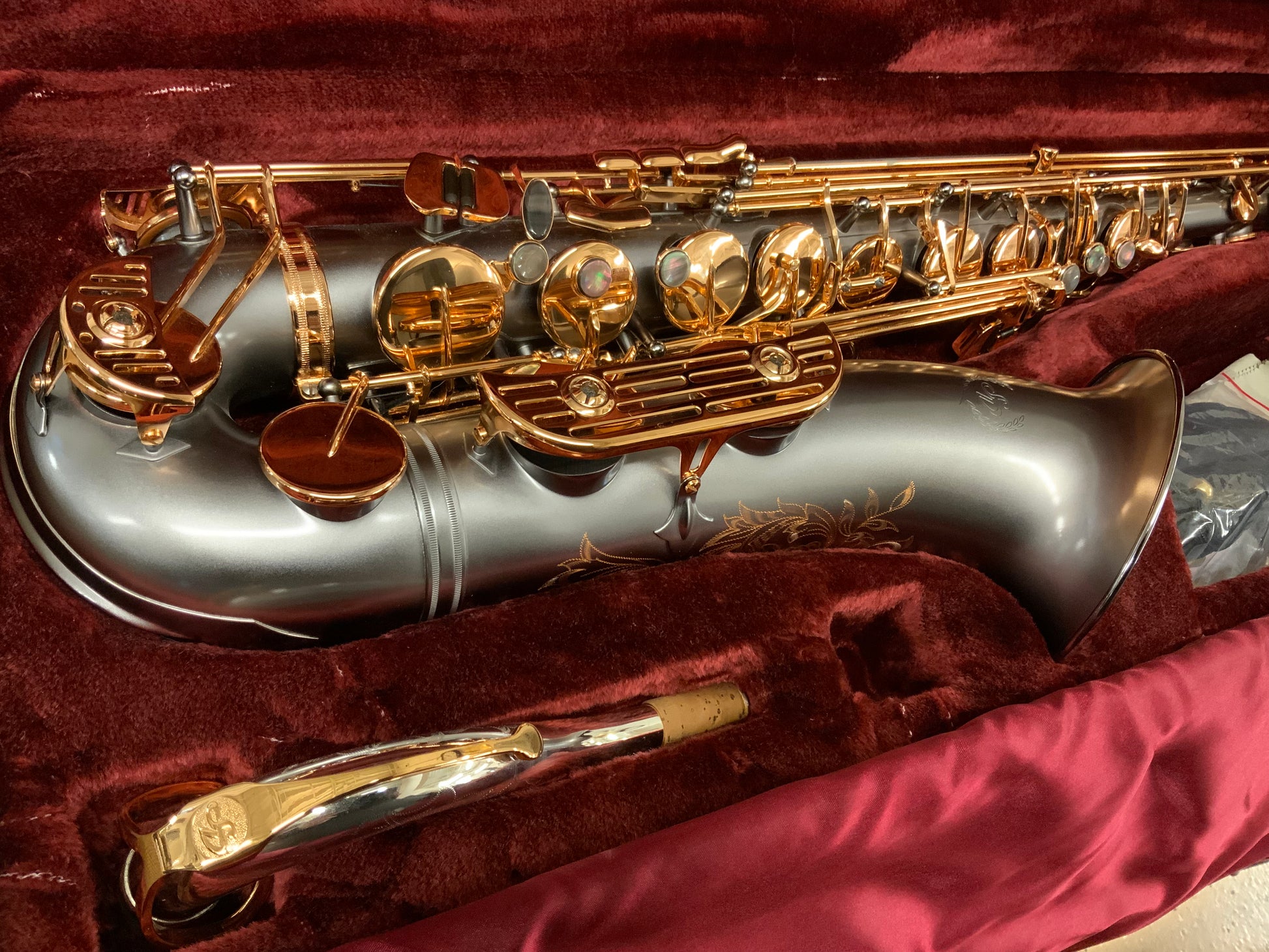 Rose gold saxophone hotsell