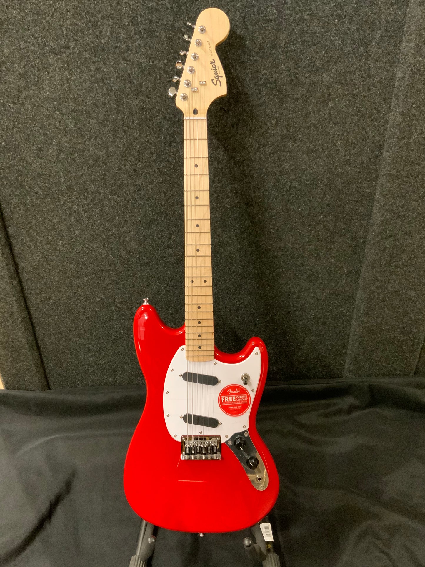 Squier Sonic Mustang - Torino Red (used-near mint factory 2nd)
