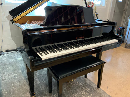 Otto Altenburg OA-047 Baby Grand Piano