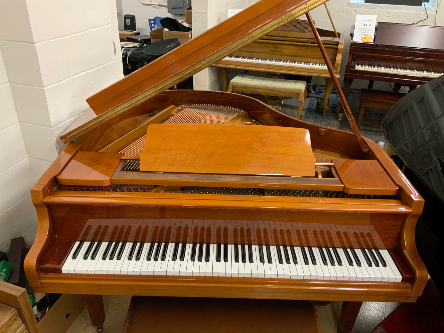 Samick SG-140A Baby Grand Piano