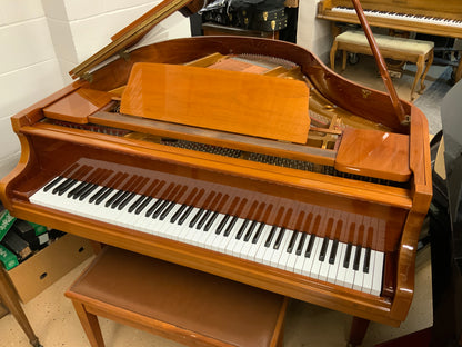 Samick SG-140A Baby Grand Piano