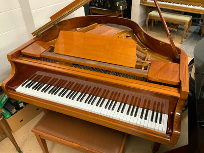 Samick SG-140A Baby Grand Piano