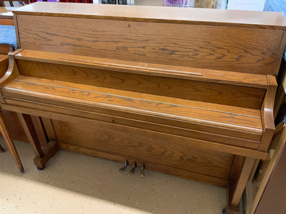 Yamaha P202 Oak Upright Piano - 1972
